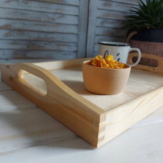 Taca Drewniana Kelnerska do Serwowania 40×30 cm – lakierowana, polska