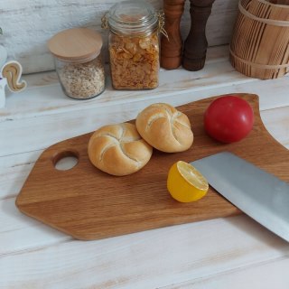 Dębowa Deska do Krojenia i Serwowania z Oczkiem – 48 cm, Polski Producent