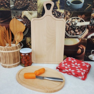 Owalna Drewniana Deska do Krojenia z Rowkiem – Buk, 30 cm, Polski Producent