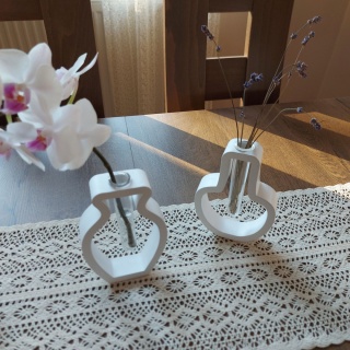 Flakon z Fiolką Do Hydroponiki Zestaw 2 Gipsowych Wazonów z Rurkami