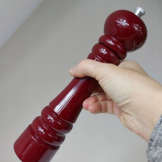 Klasyczny Młynek Do Pieprzu Soli Bordowy Młynki Drewniane Do Przypraw Eko
