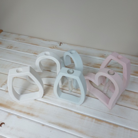 Wazonik gipsowy w kształcie serca