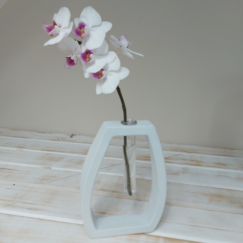 Wazonik gipsowy w kształcie serca