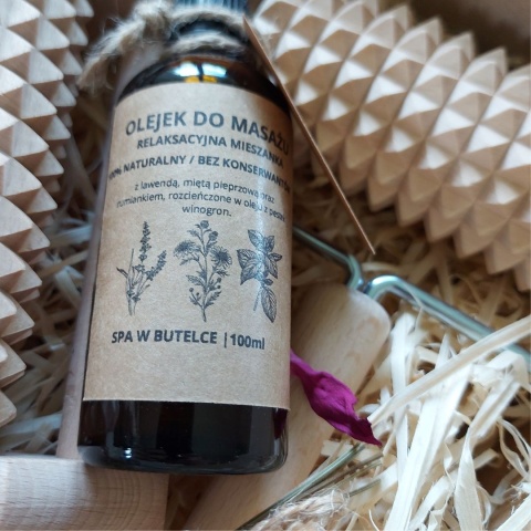 Zestaw Prezentowy dla Kobiety i Mężczyzny Prezent w Pudełku Masażer, Olej, Świeczka