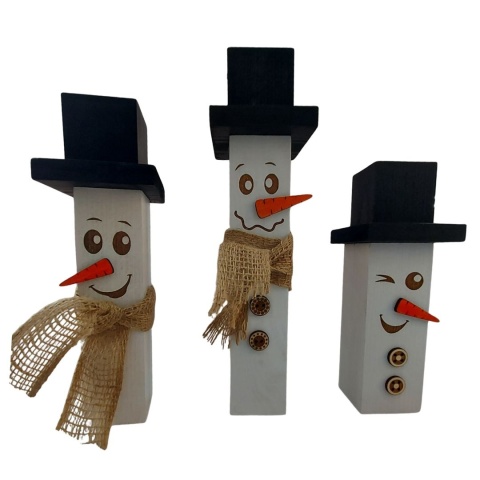 Dekoracje Świąteczne Drewniane – Zestaw 3 Bałwanków z Bukowego Drewna